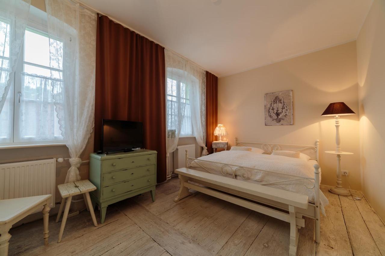 Bed and Breakfast Alte Lebkuchenfabrik Kremmen Exterior foto