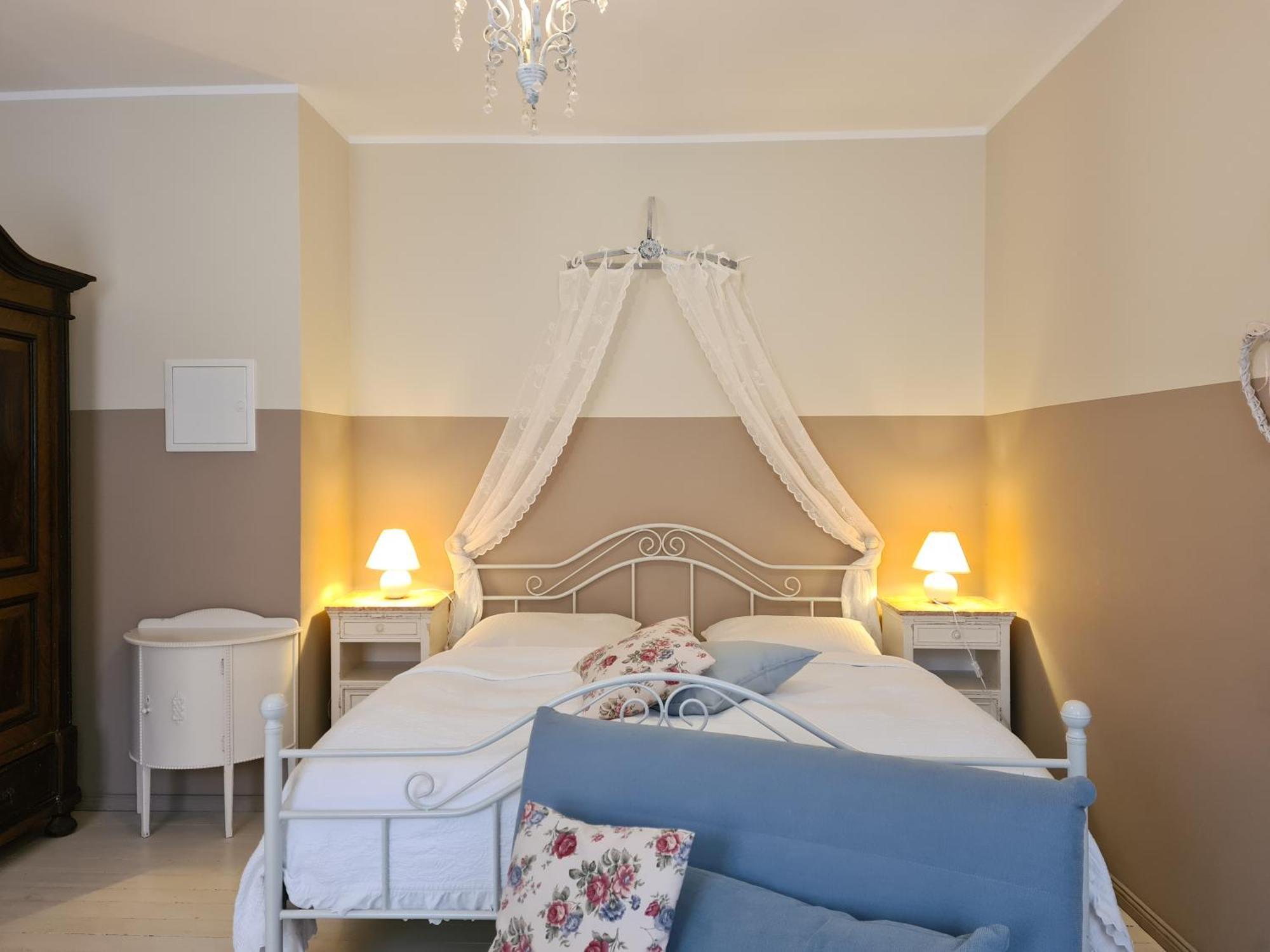 Bed and Breakfast Alte Lebkuchenfabrik Kremmen Habitación foto